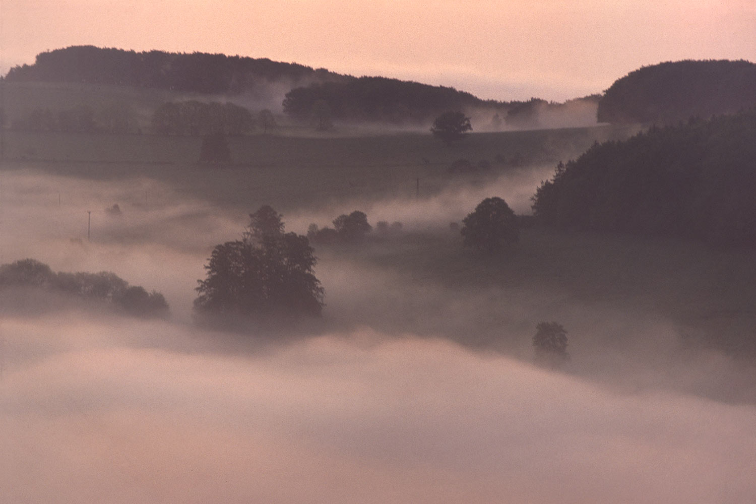 Landschaft . Bei Andenhausen . Rhön . 1995 (Foto: Andreas Kuhrt)