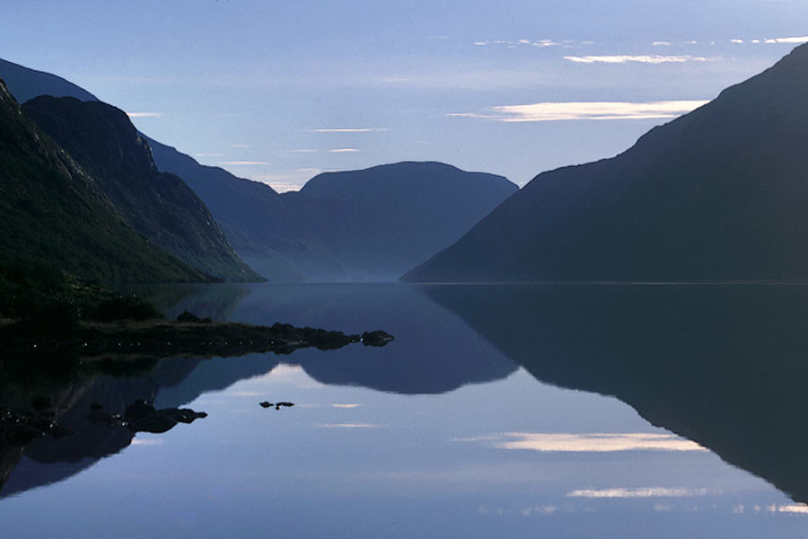 Landschaft . Gjendesee . Norwegen . 2000 (Foto: Andreas Kuhrt)