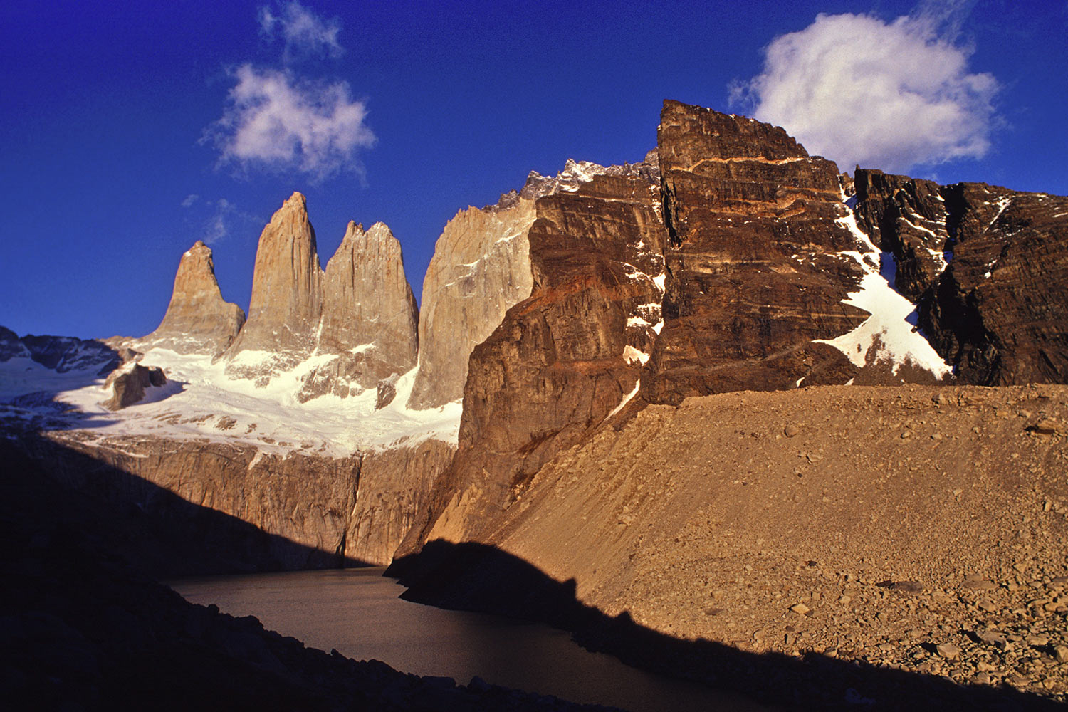 Torres del Paine . Patagonien . Chile . 2004 (Foto: Andreas Kuhrt)