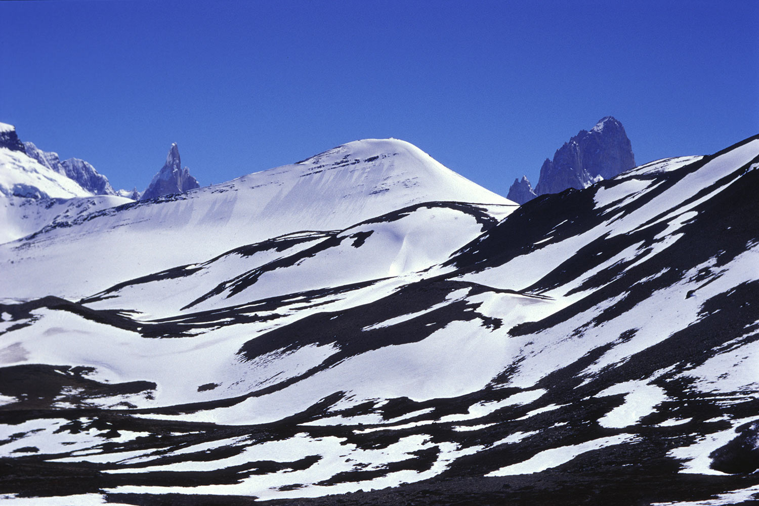 Cerro Torre und Fitzroy . Patagonien . 2004 (Foto: Andreas Kuhrt)