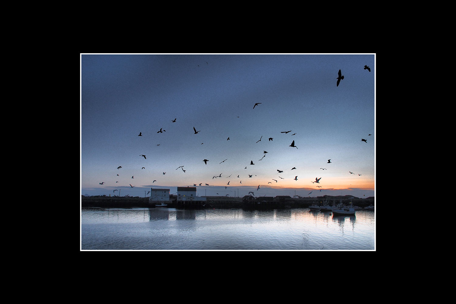 Morgenstimmung in Hamnoey (Foto: Andreas Kuhrt). Fotoausstellung Istanbulofoten . Landratsamt Hildburghausen . 2013