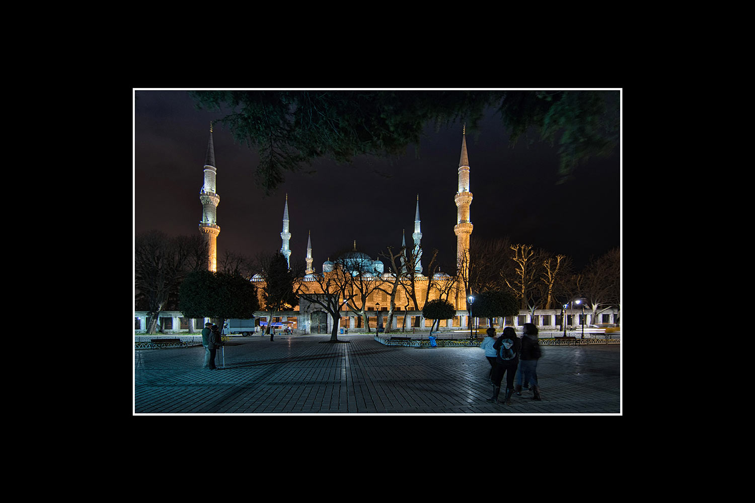 1001 Nacht (Foto: Jens Gutberlet). Fotoausstellung Istanbulofoten . Landratsamt Hildburghausen . 2013