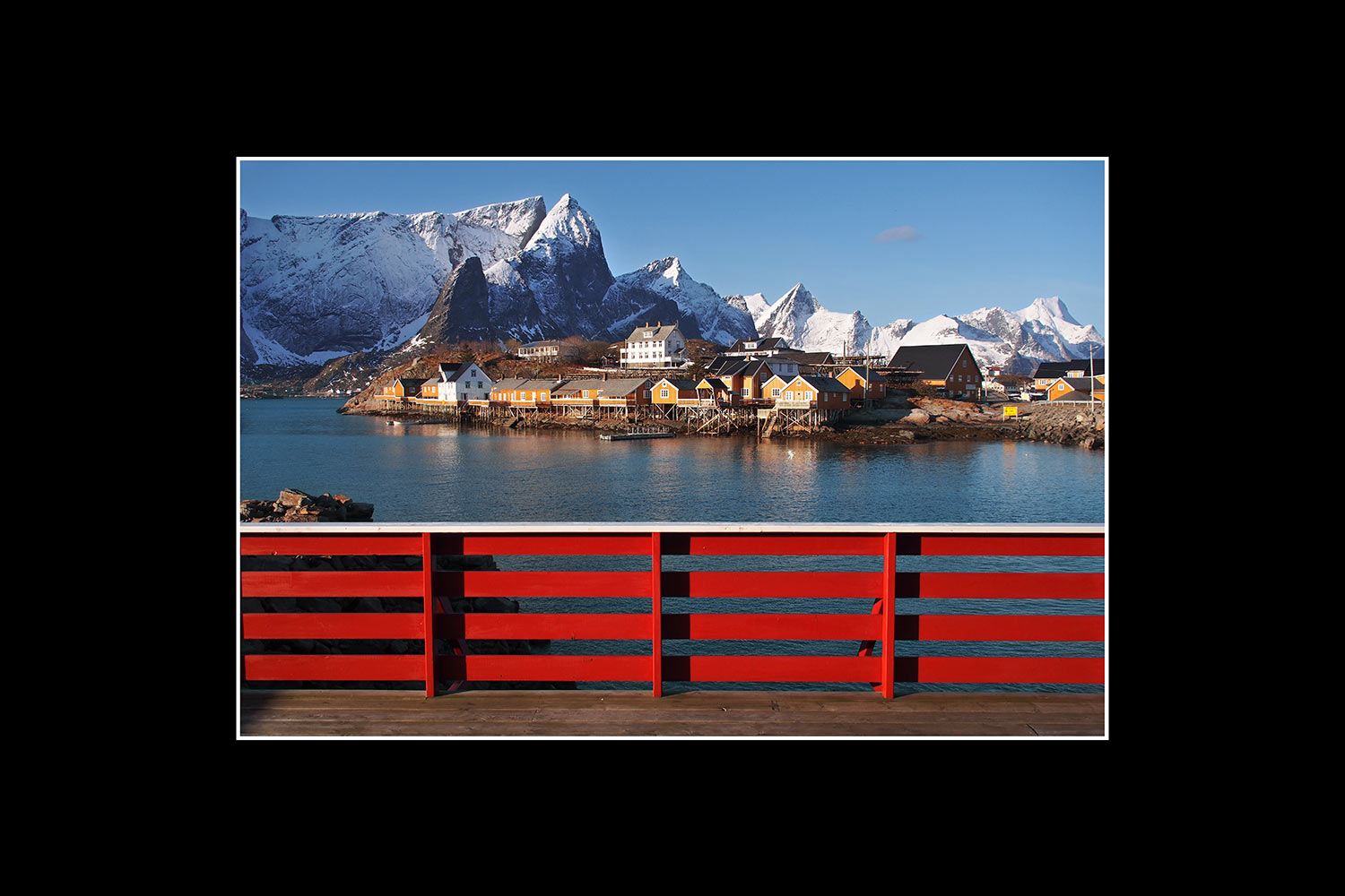 Sakrisoeya (Foto: Andreas Kuhrt). Fotoausstellung Istanbulofoten . Landratsamt Hildburghausen . 2013