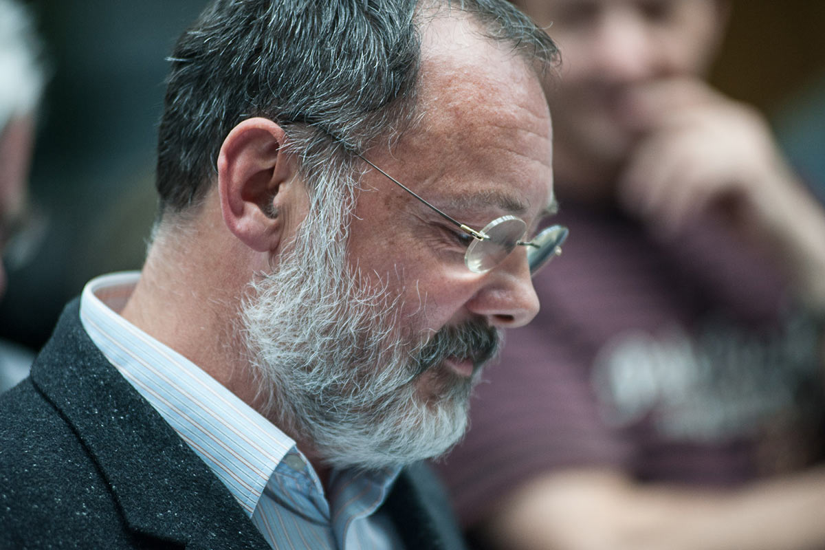 Roland Müller eröffnet die Fotoausstellung Istanbulofoten . Landratsamt Hildburghausen . 2013