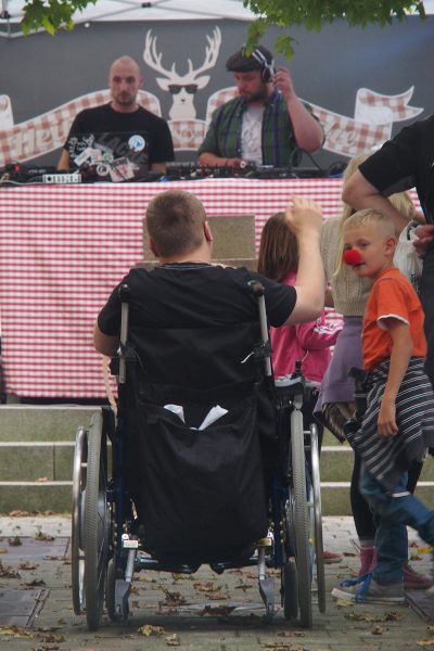 Generation Suhl: Straßentheater . Foto Openair Suhl 2016 (Foto: Andreas Kuhrt)