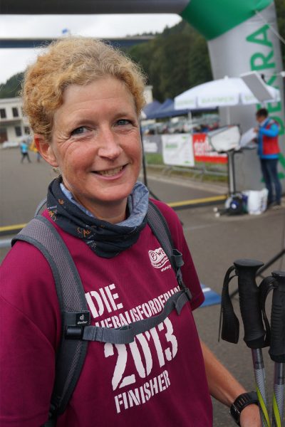 Im Ziel: Irina Zietlow . Suhl Simson Gewerbepark . Südthüringentrail 2017 (Foto: Andreas Kuhrt)