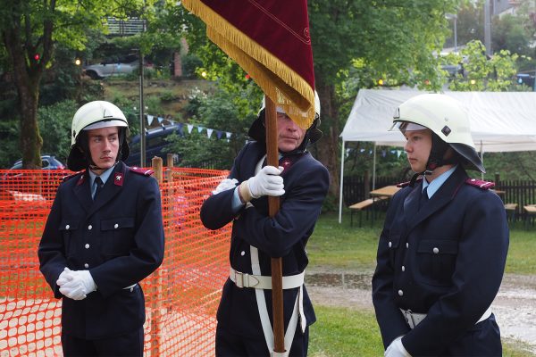 Feuerwehr am Vereinsabend . Dorffest 700 Jahre Suhl-Neundorf . 07.06.2018 (Foto: Andreas Kuhrt)