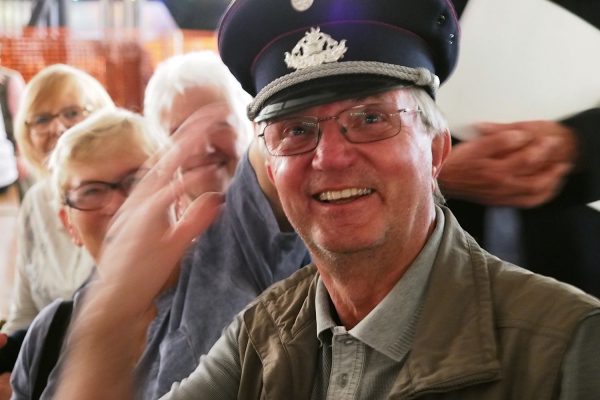 Besucher beim Vereinsabend . Dorffest 700 Jahre Suhl-Neundorf . 07.06.2018 (Foto: Andreas Kuhrt)