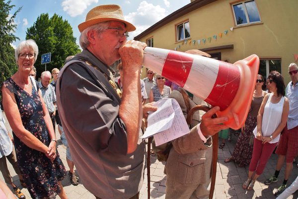 Dorfführung . Dorffest 700 Jahre Suhl-Neundorf . 09.06.2018 (Foto: Andreas Kuhrt)