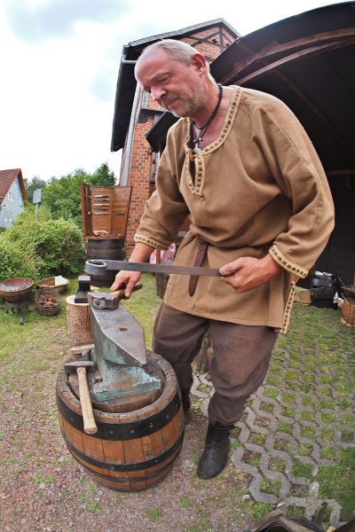 Schmied . Dorffest 700 Jahre Suhl-Neundorf . 09.06.2018 (Foto: Andreas Kuhrt)