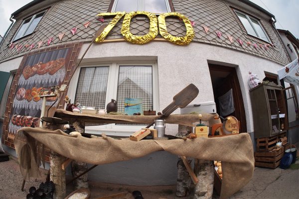 Ehemalige Bäckerei . Dorffest 700 Jahre Suhl-Neundorf . 09.06.2018 (Foto: Andreas Kuhrt)