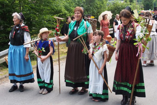 Vorbereitung zum Festumzug . Dorffest 700 Jahre Suhl-Neundorf . 10.06.2018 (Foto: Andreas Kuhrt)