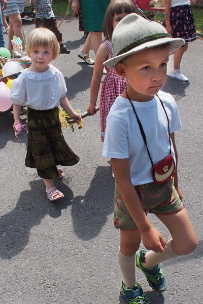 Festumzug . Dorffest 700 Jahre Suhl-Neundorf . 10.06.2018 (Foto: Andreas Kuhrt)