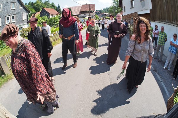 Festumzug . Dorffest 700 Jahre Suhl-Neundorf . 10.06.2018 (Foto: Andreas Kuhrt)