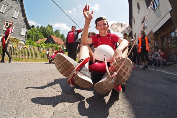 Festumzug . Dorffest 700 Jahre Suhl-Neundorf . 10.06.2018 (Foto: Andreas Kuhrt)