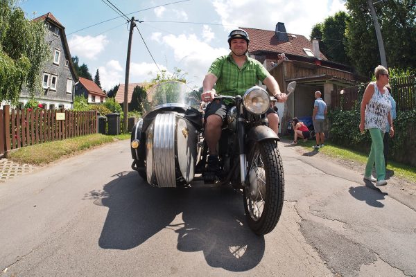 Festumzug . Dorffest 700 Jahre Suhl-Neundorf . 10.06.2018 (Foto: Andreas Kuhrt)