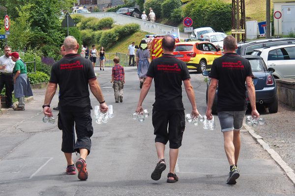 Nach dem Festumzug . Dorffest 700 Jahre Suhl-Neundorf . 10.06.2018 (Foto: Andreas Kuhrt)