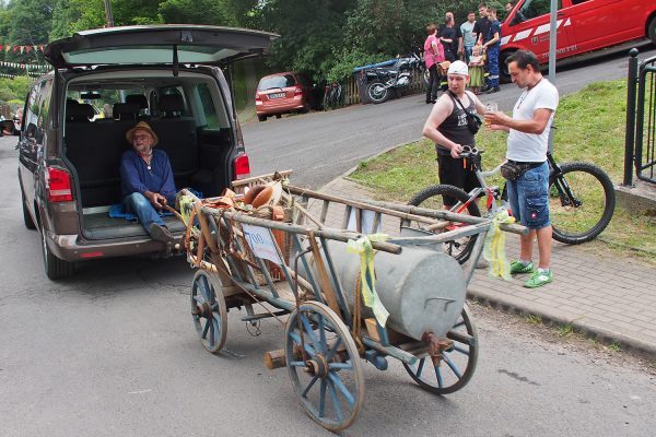 Nach dem Festumzug . Dorffest 700 Jahre Suhl-Neundorf . 10.06.2018 (Foto: Andreas Kuhrt)