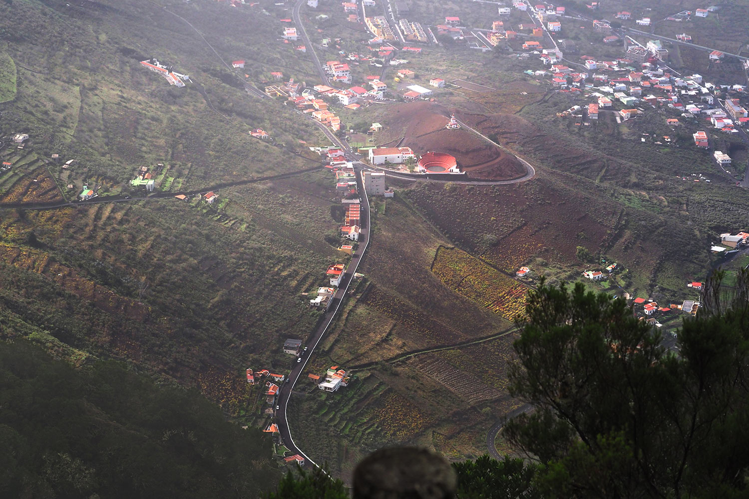 2018-11-kanarische-inseln-E0029548mh-el-hierro-camino-de-jinama-el-miradero Camino de Jinama: El Miradero: Aussicht nach La Frontera . El Hierro . Kanarische Inseln 2018 (Foto: Manuela Hahnebach)