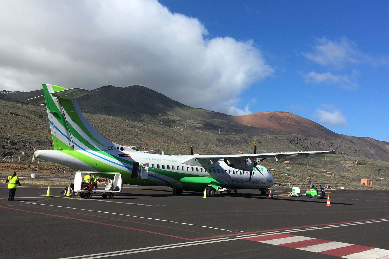 2018-11-kanarische-inseln-IMG_5468mh-el-hierro-aeropuerto Aeropuerto de El Hierro . Kanarische Inseln 2018 (Foto: Manuela Hahnebach)
