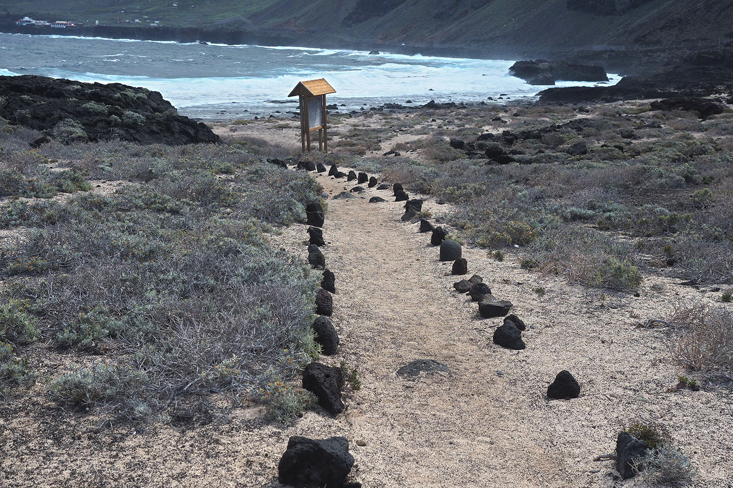 Weg nach Arenas Blancas . El Hierro . Kanarische Inseln 2018 (Foto: Andreas Kuhrt)