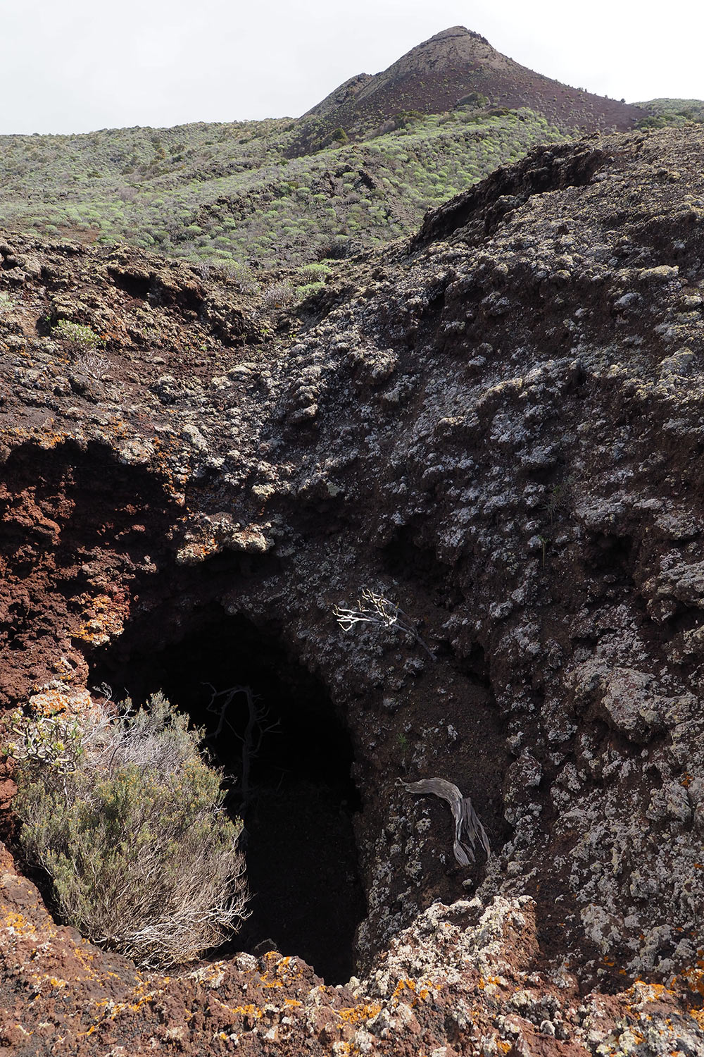Vulkankrater bei Montaña de los Guirres . Kanarische Inseln 2018 (Foto: Andreas Kuhrt)