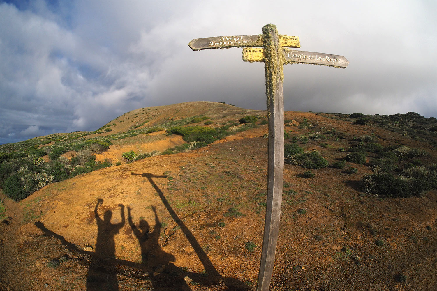Wegweiser im Gebiet La Dehesa/El Sabinar . El Hierro . Kanarische Inseln 2018 (Foto: Andreas Kuhrt)