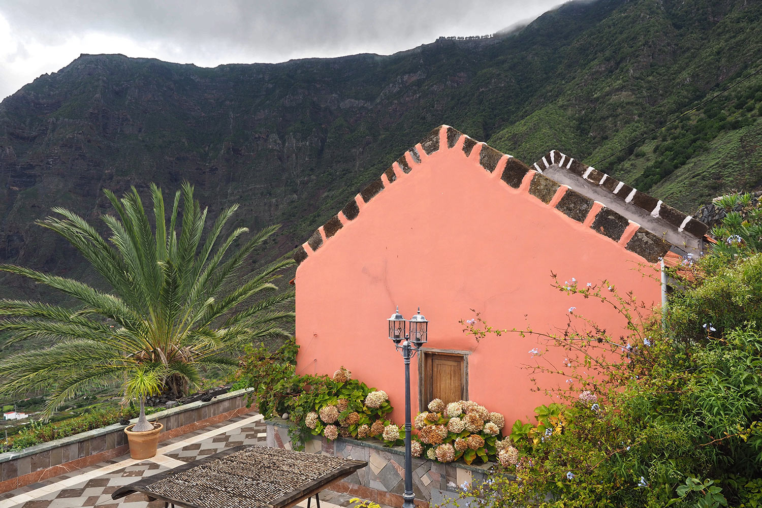 2018-11-kanarische-inseln-M0003838ak-el-hierro-camino-de-jinama-calle-los-corchos La Frontera/Los Corchos: Camino de Jinama . El Hierro . Kanarische Inseln 2018 (Foto: Andreas Kuhrt)