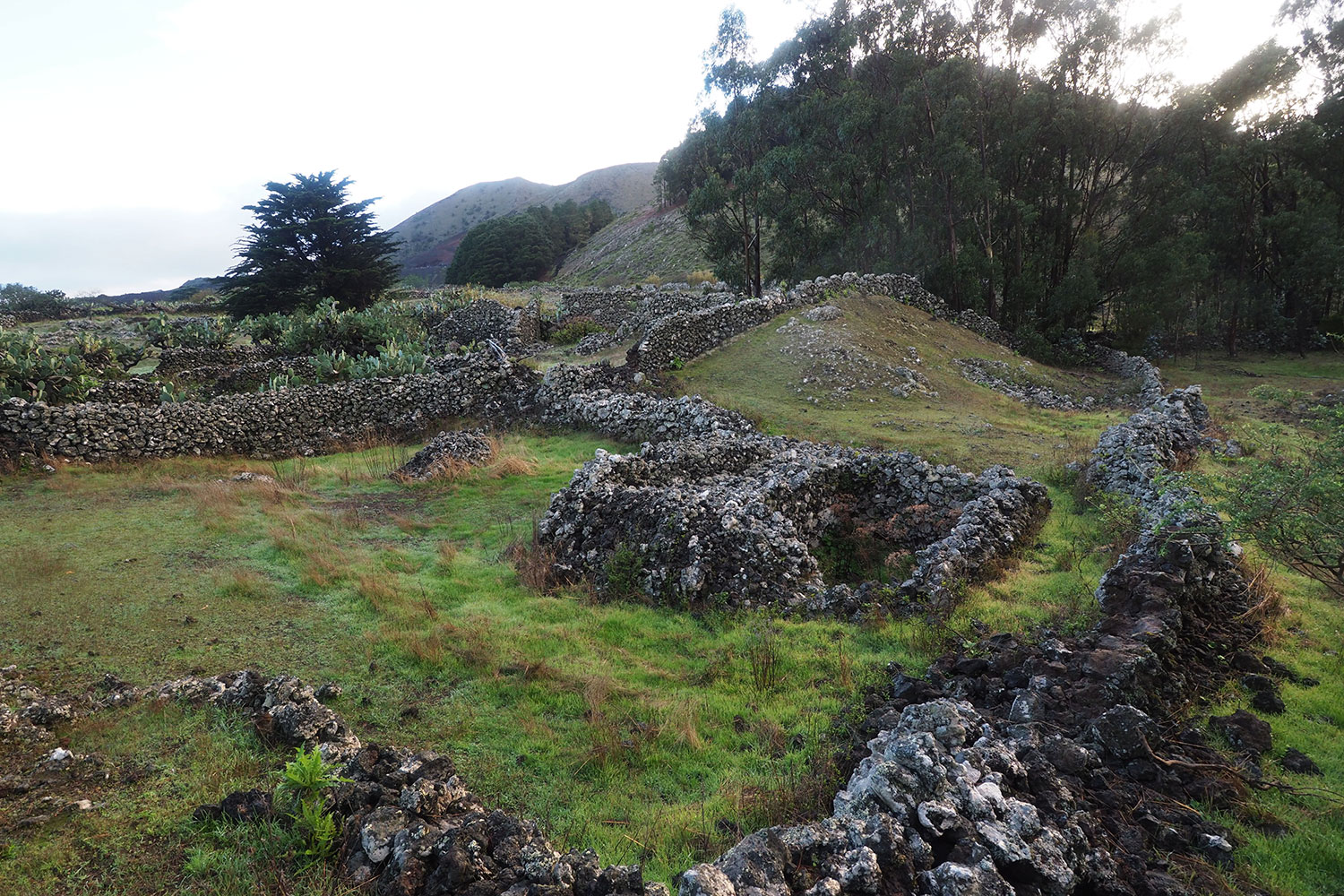 Im Ruinendorf La Albarrada . El Hierro . Kanarische Inseln 2018 (Foto: Andreas Kuhrt)