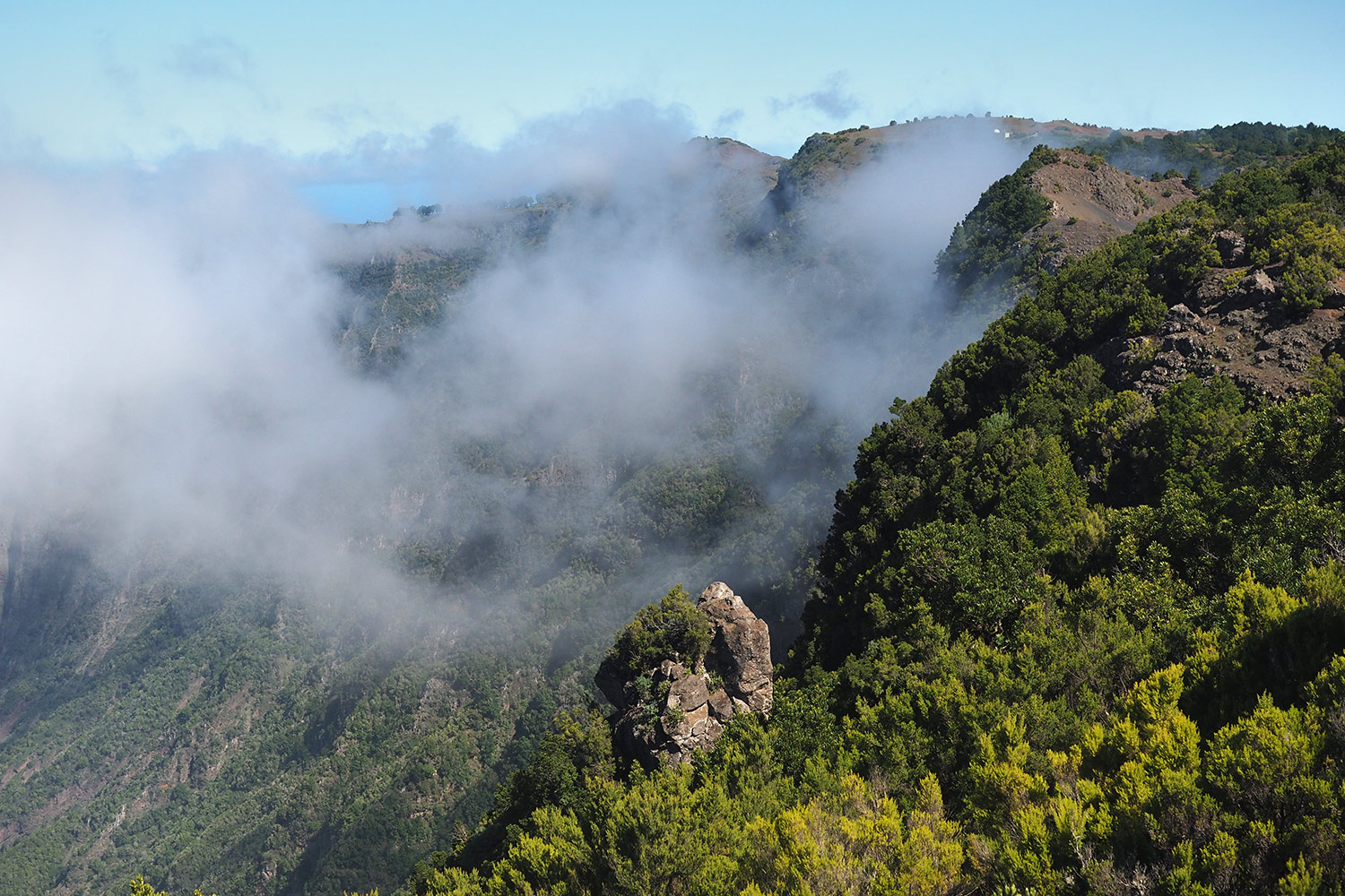 2018-11-kanarische-inseln-M0005187ak-el-hierro-mirador-de-la-llania-ausblick Ausblick vom Mirador de la Llanía . El Hierro . Kanarische Inseln 2018 (Foto: Andreas Kuhrt)