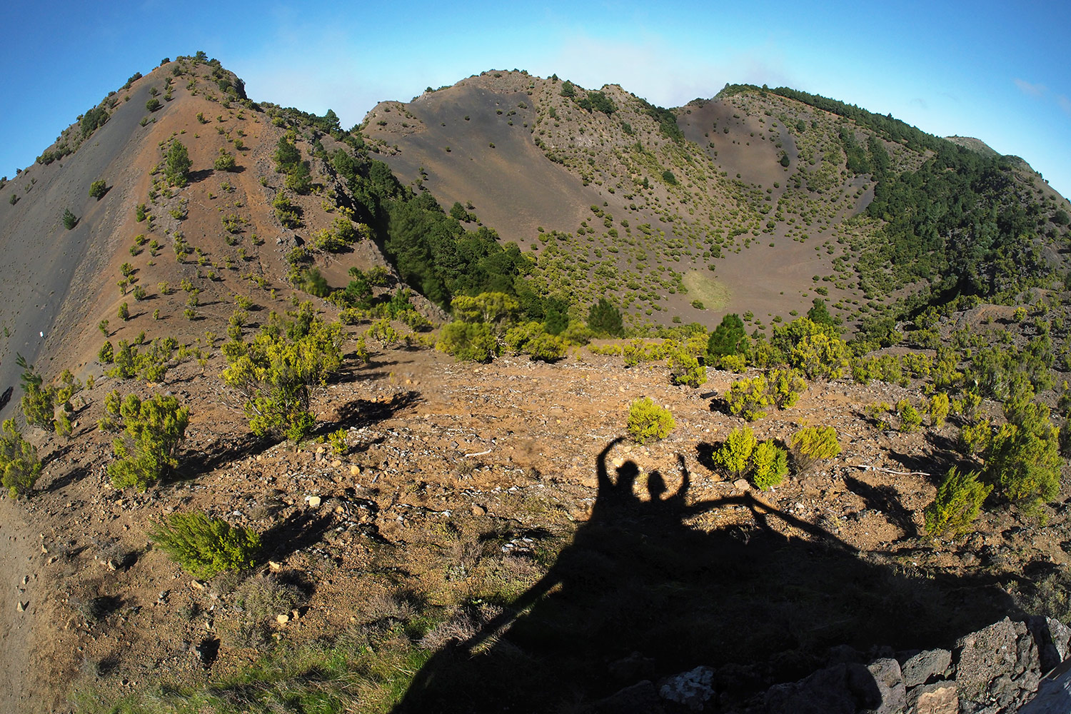 2018-11-kanarische-inseln-M0005221ak-el-hierro-mirador-de-fireba Mirador de Fireba . El Hierro . Kanarische Inseln 2018 (Foto: Andreas Kuhrt)