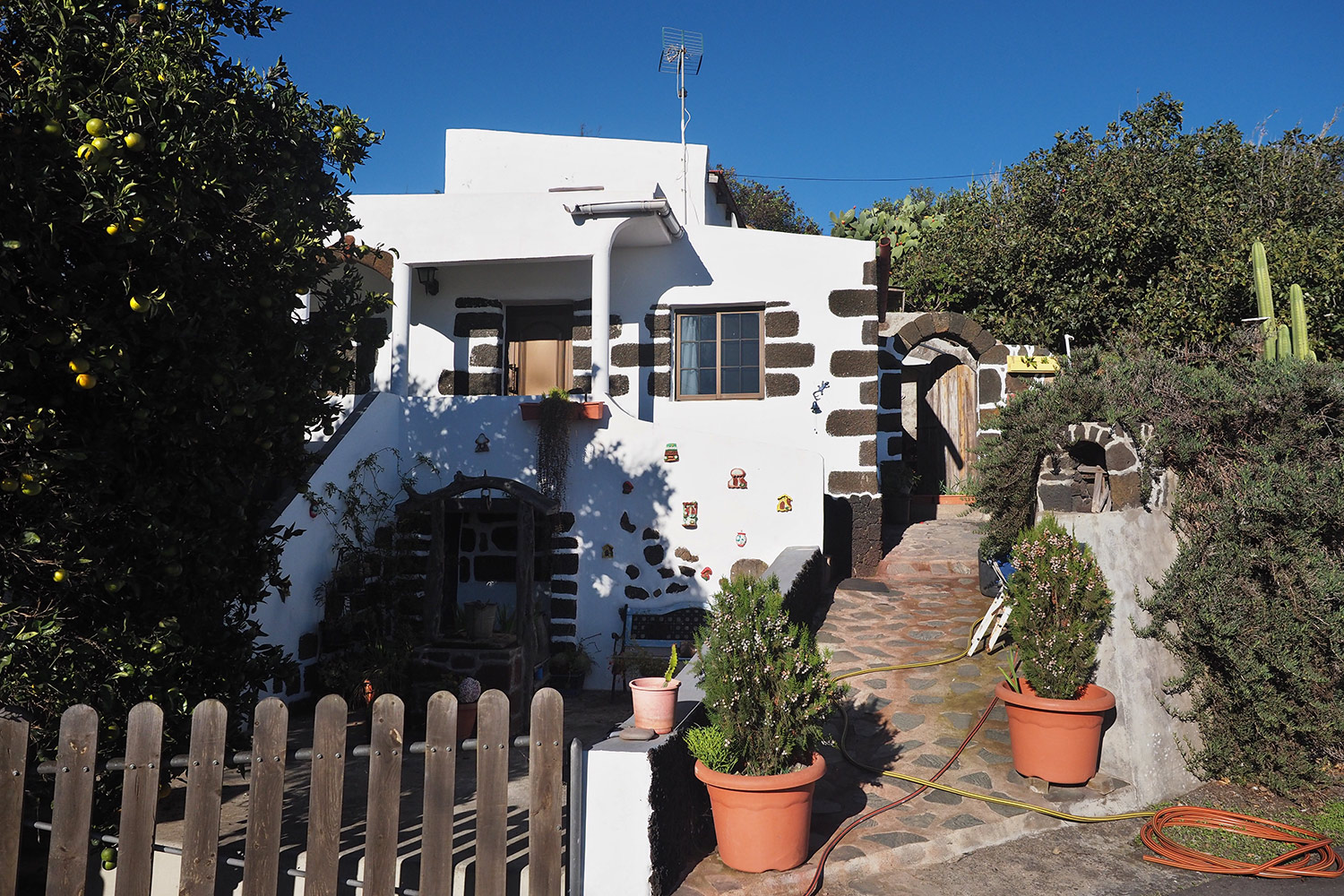 Haus in Isora . El Hierro . Kanarische Inseln 2018 (Foto: Andreas Kuhrt)