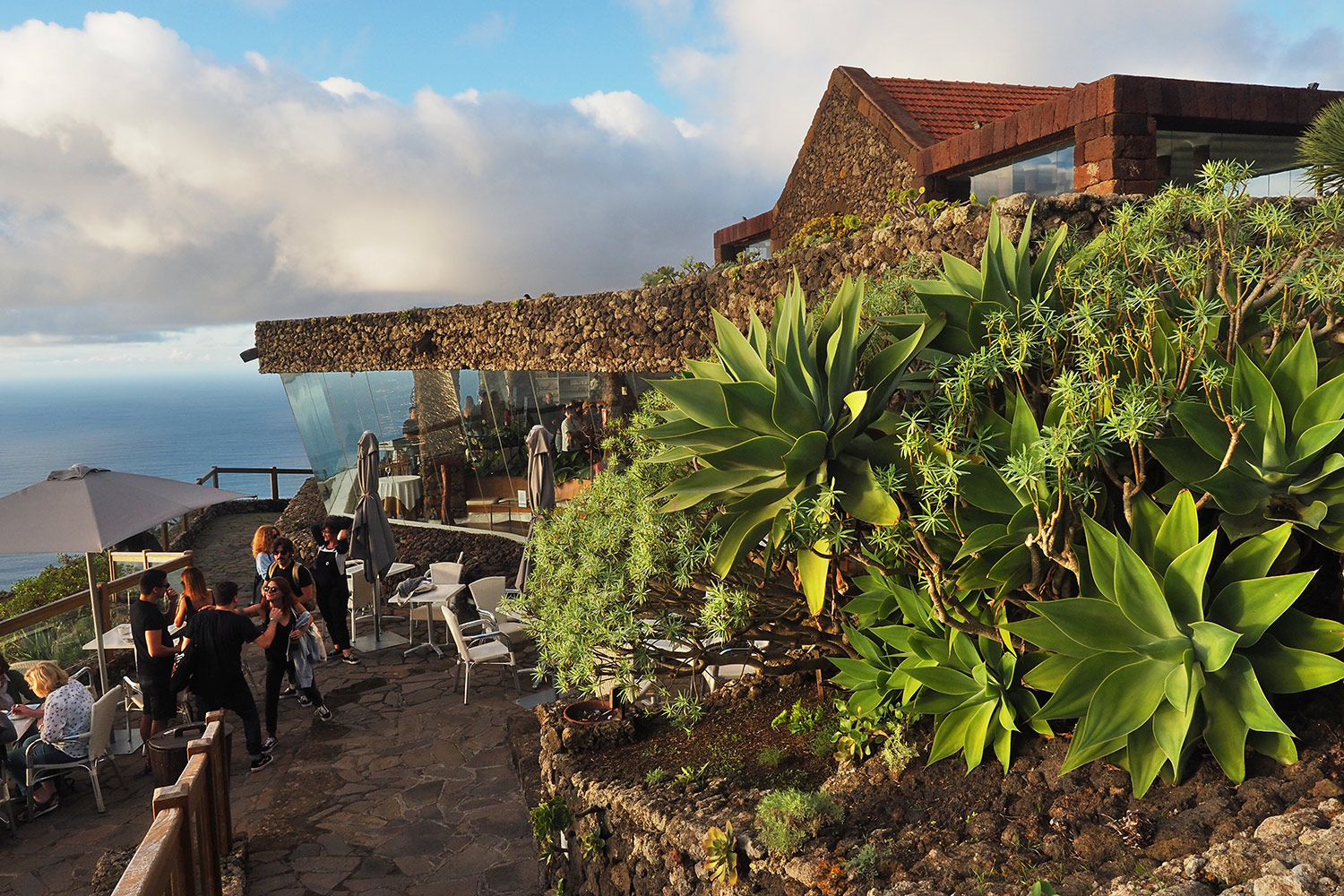 Mirador de la Peña: Aussichtspunkt von César Manrique . El Hierro . Kanarische Inseln 2018 (Foto: Andreas Kuhrt)
