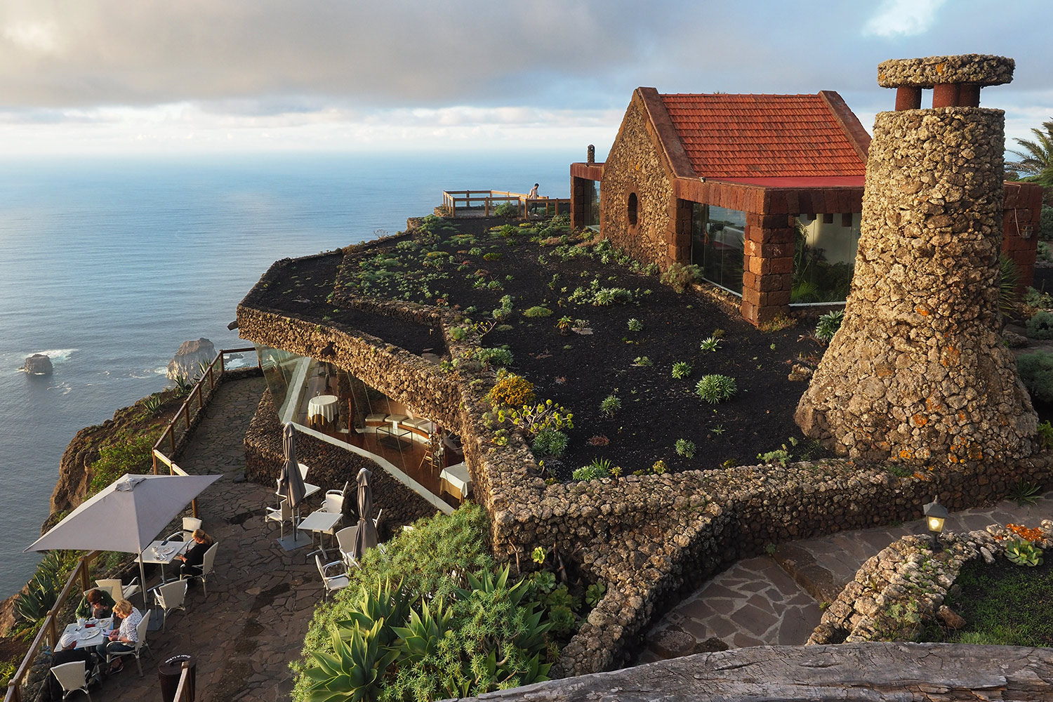 Mirador de la Peña: Aussichtspunkt von César Manrique . El Hierro . Kanarische Inseln 2018 (Foto: Andreas Kuhrt)