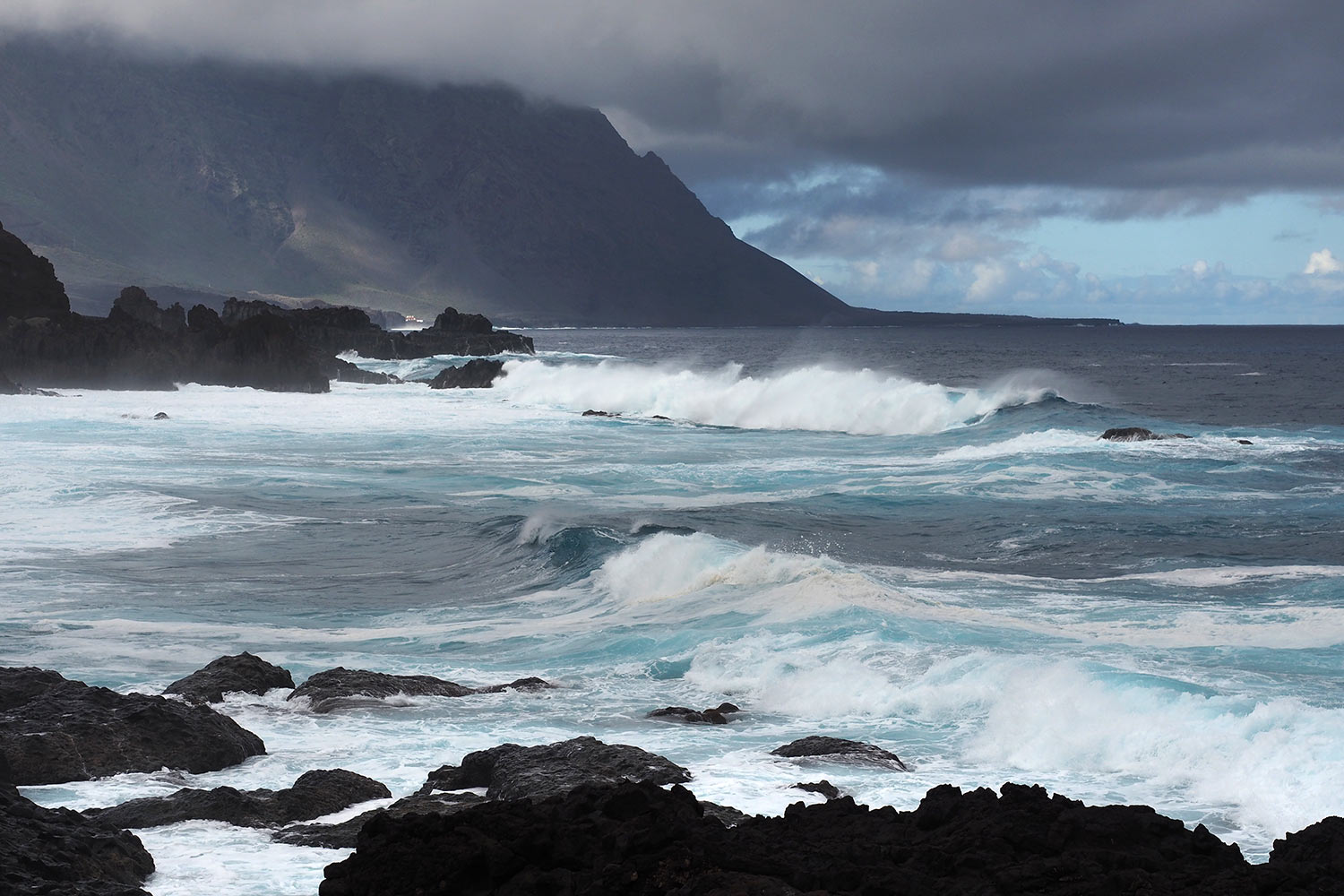 Charco Azul: Blick zur Punta de la Dehesa . El Hierro . Kanarische Inseln 2018 (Foto: Andreas Kuhrt)