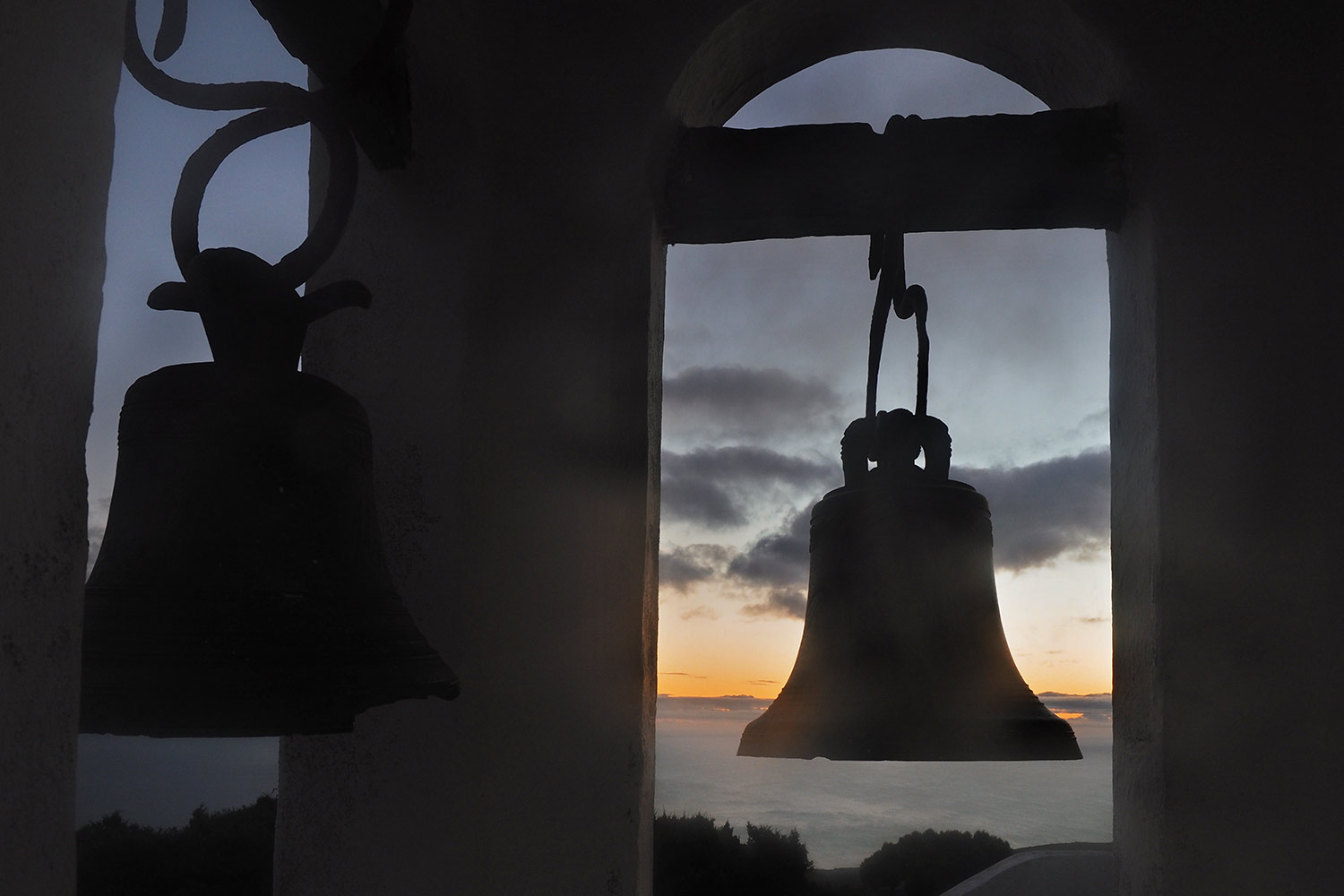 Glocken der Ermita Virgen de los Reyes . El Hierro . Kanarische Inseln 2018 (Foto: Andreas Kuhrt)
