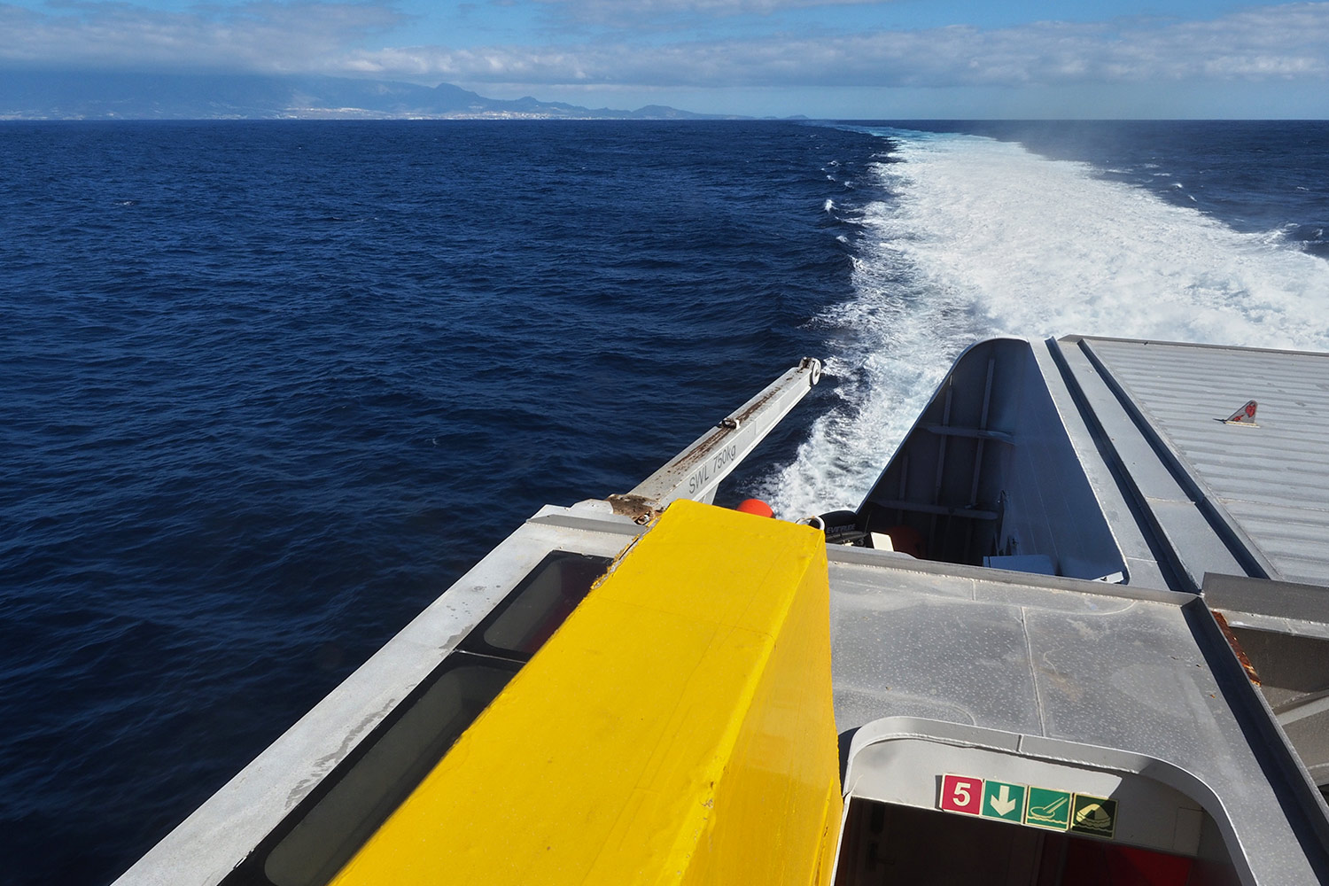 Fähre Von Los Cristianos (Teneriffa) nach San Sebastian (La Gomera) . Kanarische Inseln 2018 (Foto: Andreas Kuhrt)