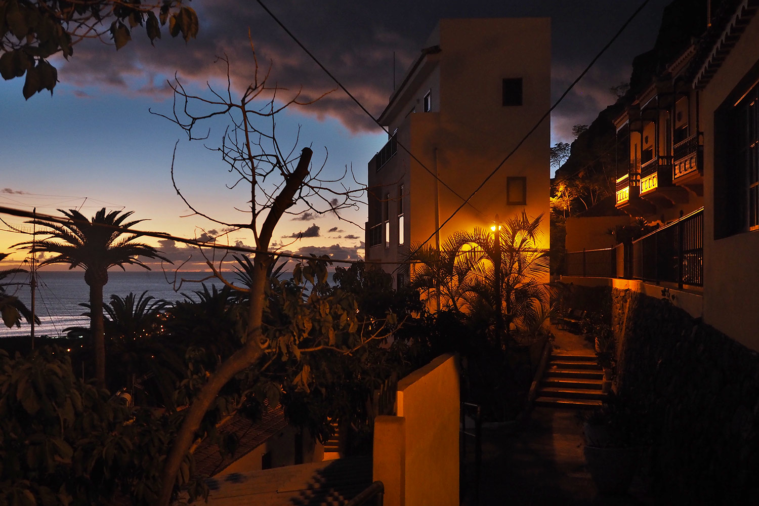 Abends in La Calera . Valle Gran Rey . La Gomera . Kanarische Inseln 2018 (Foto: Andreas Kuhrt)