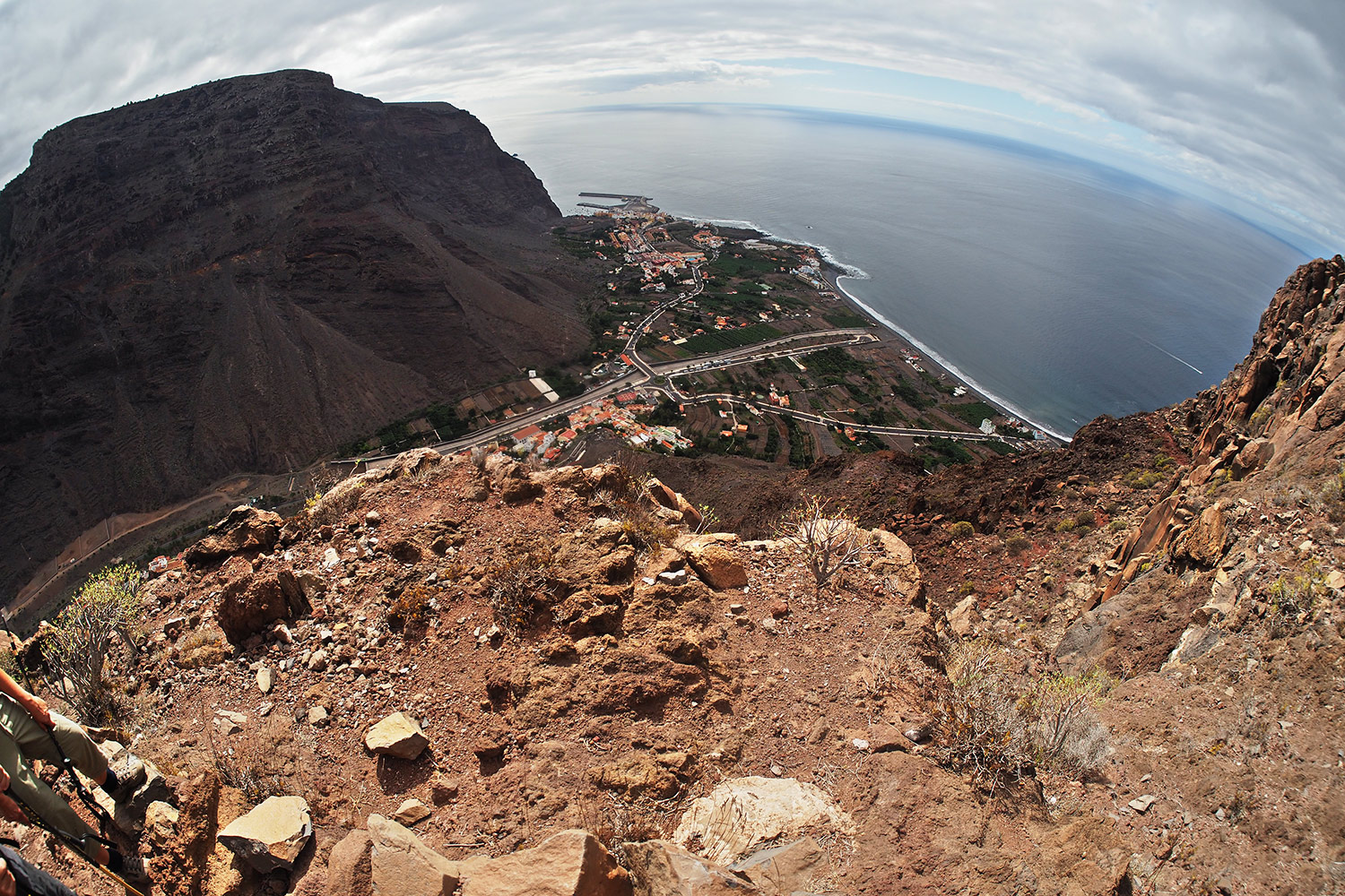 Camino la Mérica: Blick zur Küste . Valle Gran Rey . La Gomera . Kanarische Inseln 2018 (Foto: Andreas Kuhrt)