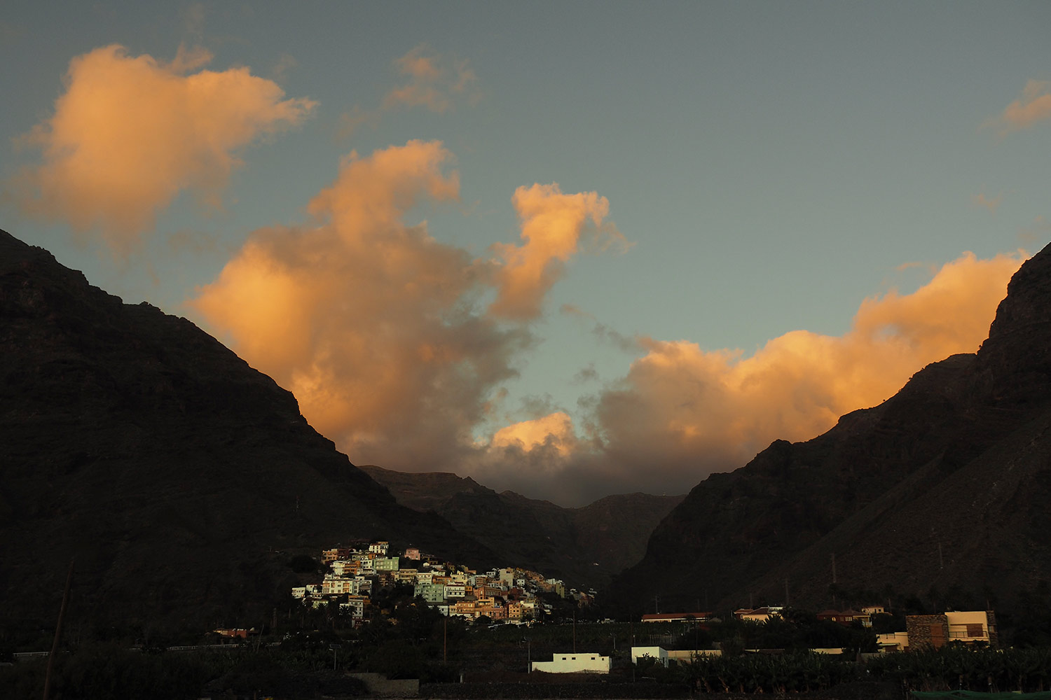 La Playa: Blick nach La Calera . Valle Gran Rey . La Gomera . Kanarische Inseln 2018 (Foto: Andreas Kuhrt)