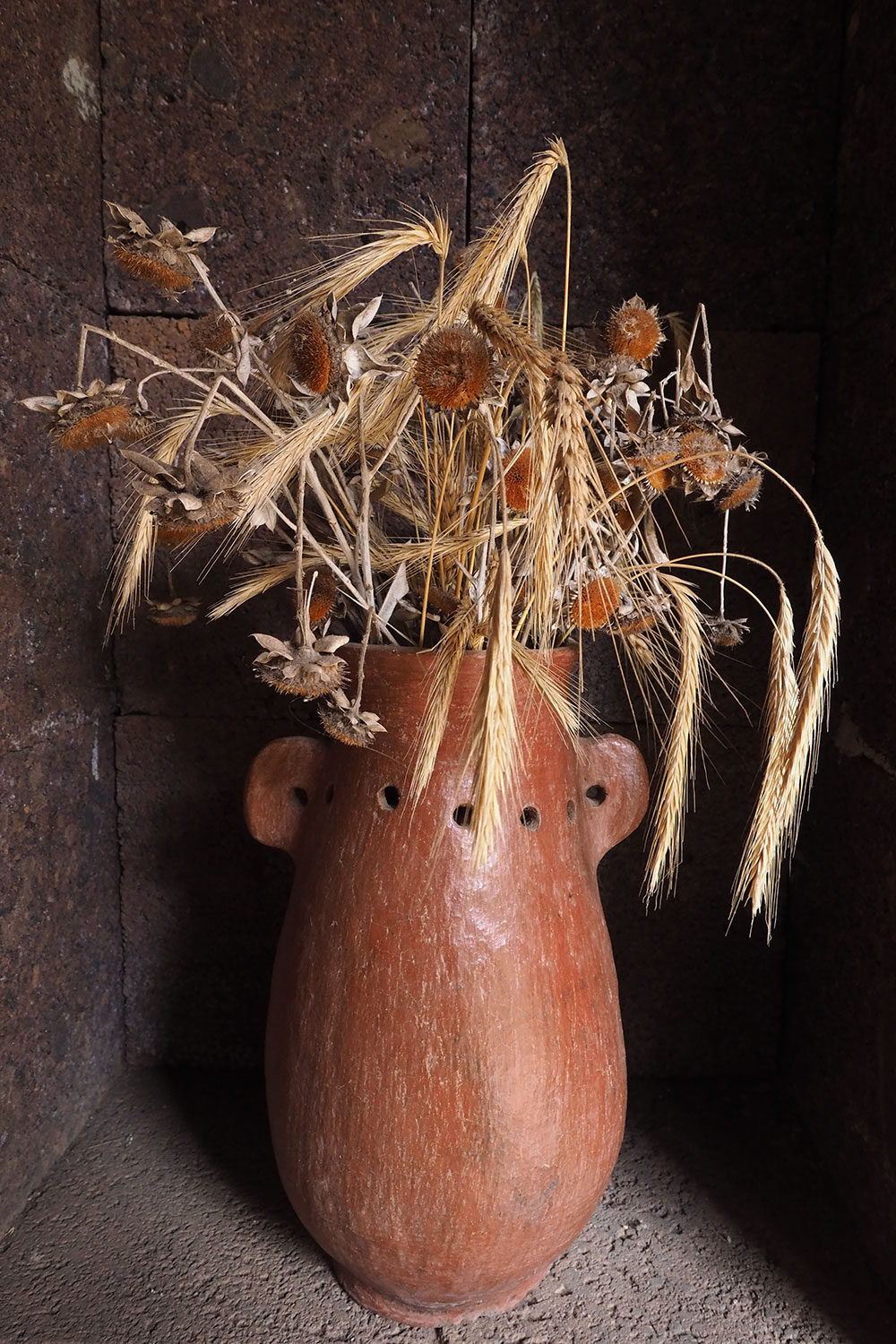 Garajonay-Besucherzentrum Juego de Bolas: alter Töpferkrug . La Gomera . Kanarische Inseln 2018 (Foto: Andreas Kuhrt)