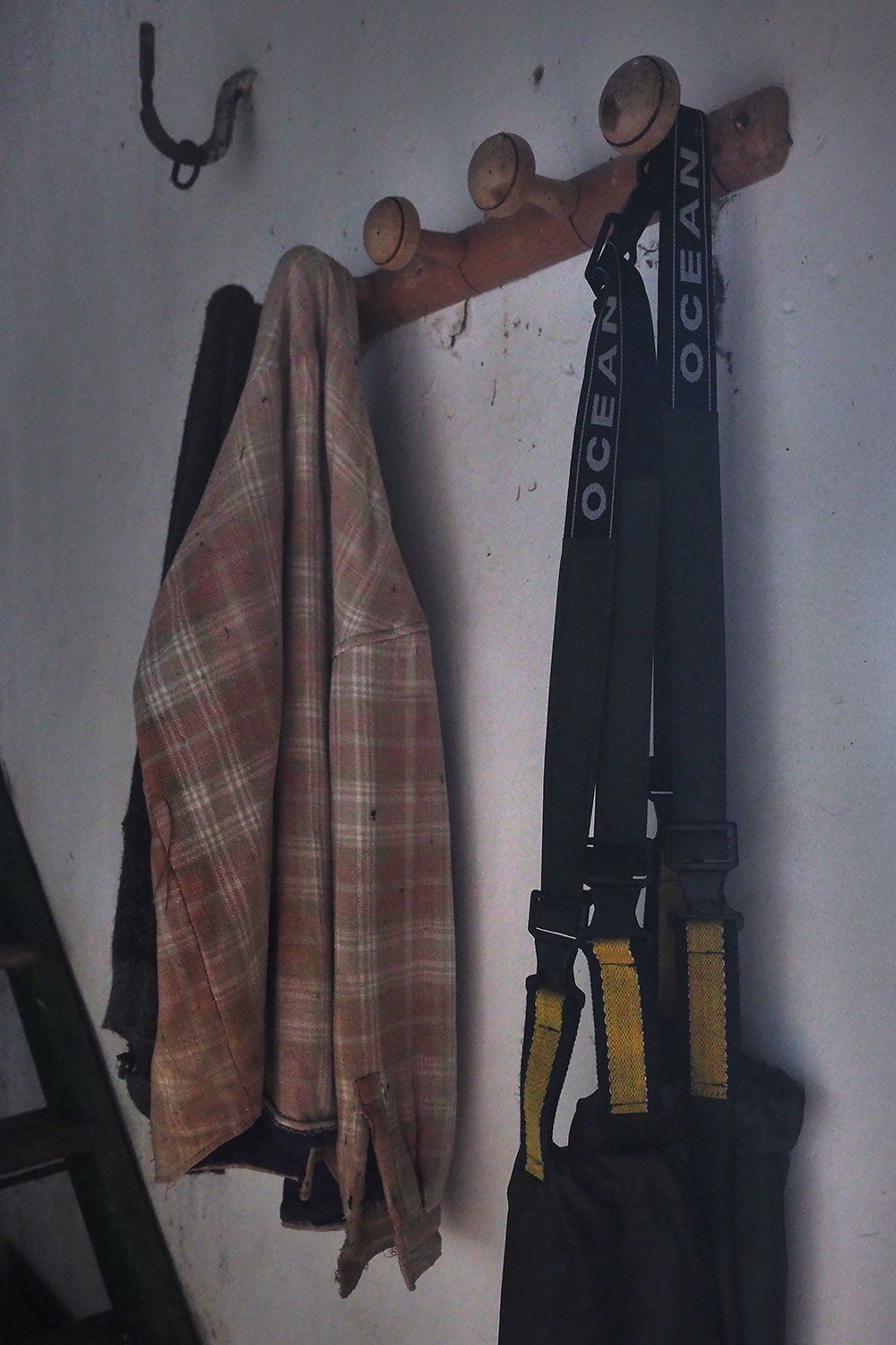 Casa el Roquillo: Hemd und Hose . La Gomera . Kanarische Inseln 2018 (Foto: Andreas Kuhrt)