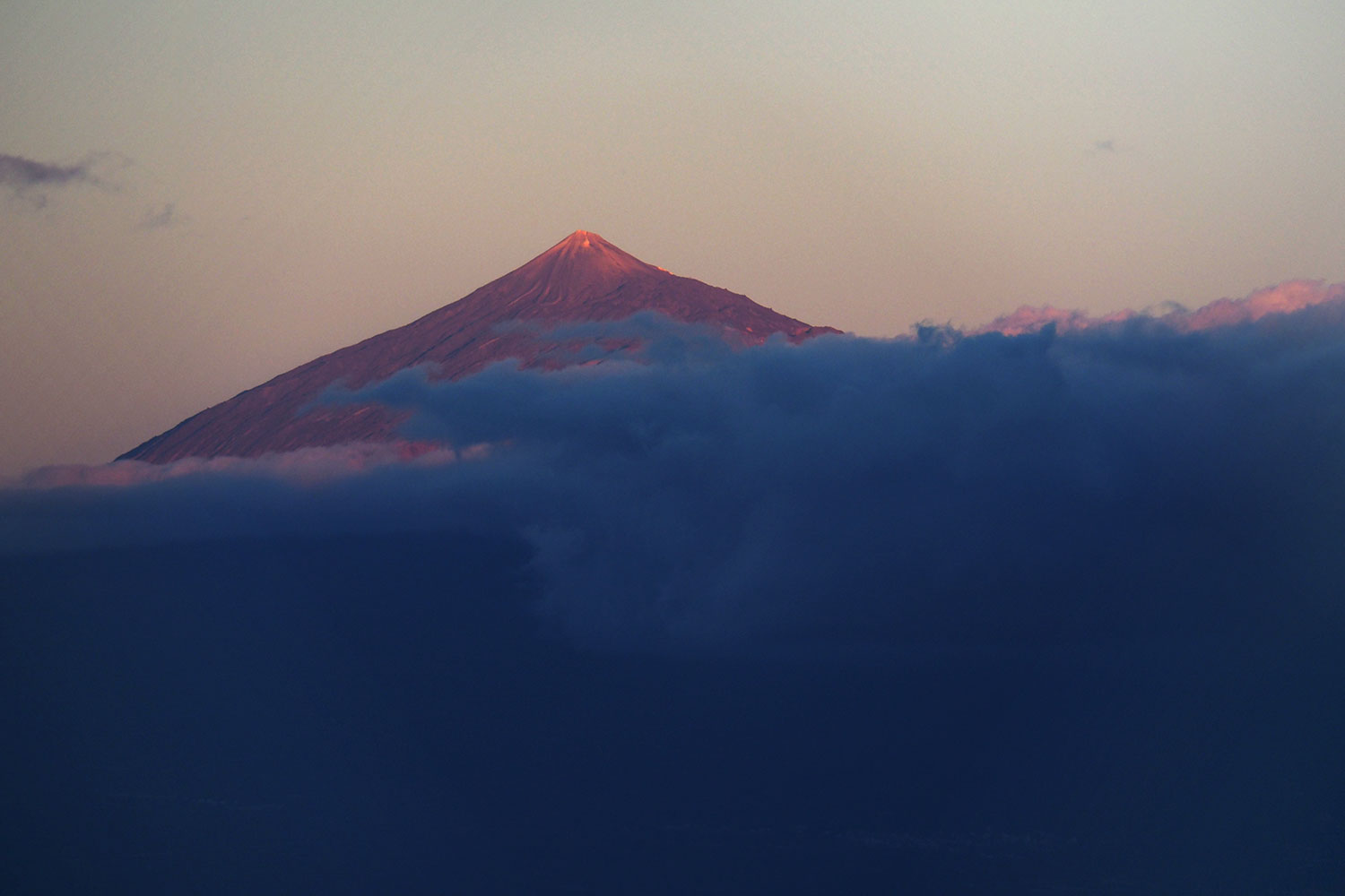 Blick von Agulo zum Teide auf Teneriffa . La Gomera . Kanarische Inseln 2018 (Foto: Andreas Kuhrt)