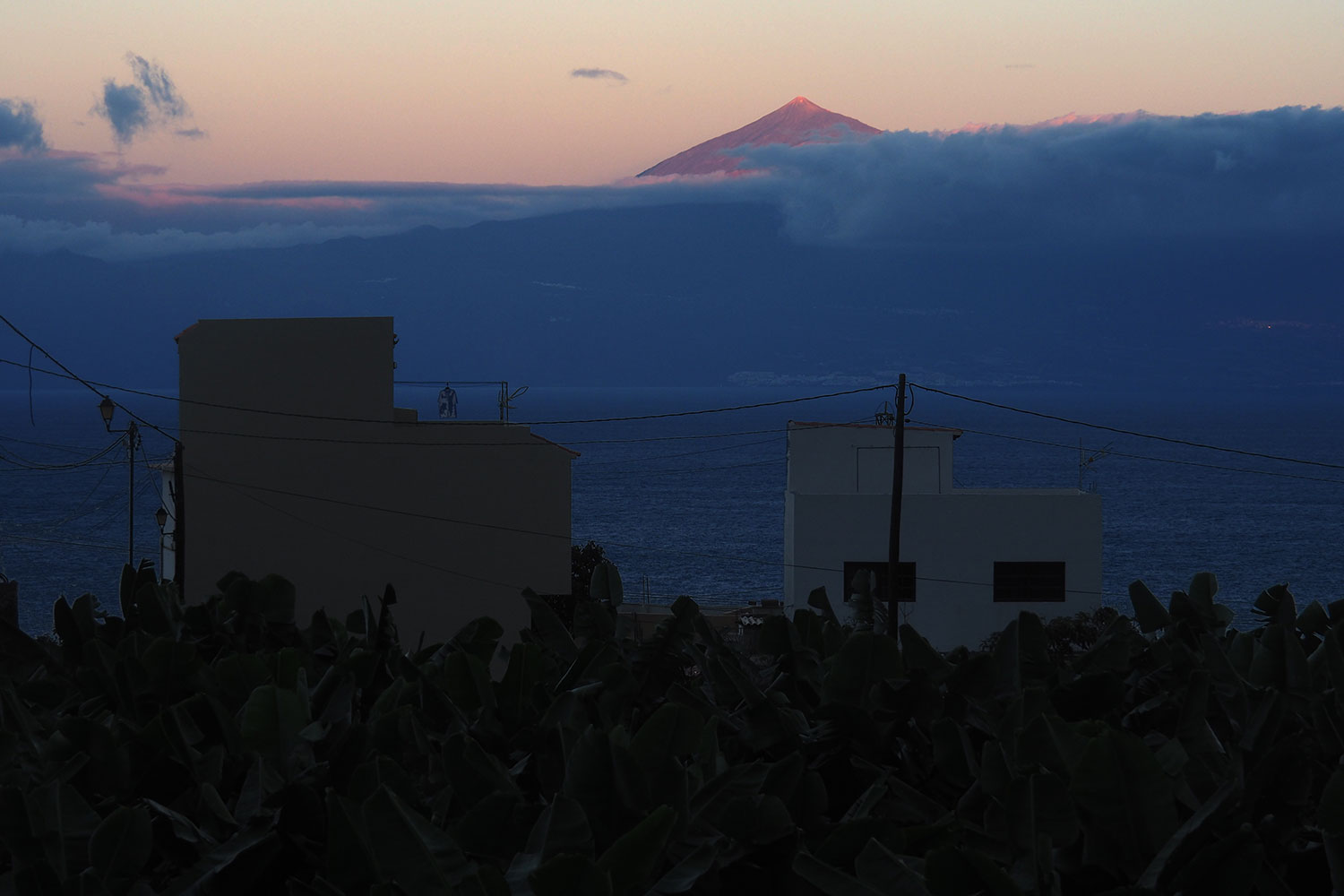 Blick von Agulo zum Teide auf Teneriffa . La Gomera . Kanarische Inseln 2018 (Foto: Andreas Kuhrt)