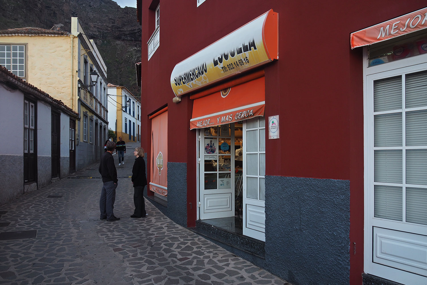 Agulo: Calle Pintor Aguiar . La Gomera . Kanarische Inseln 2018 (Foto: Andreas Kuhrt)