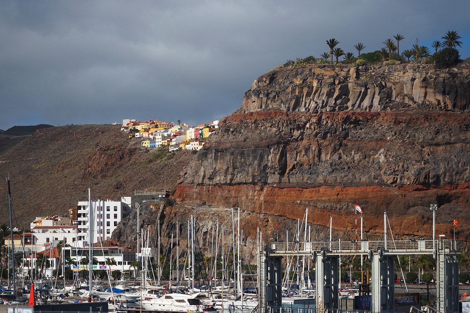 2018-11-kanarische-inseln-M0008300ak-la-gomera-san-sebastian-hafen Hafen von San Sebastian de La Gomera . Kanarische Inseln 2018 (Foto: Andreas Kuhrt)
