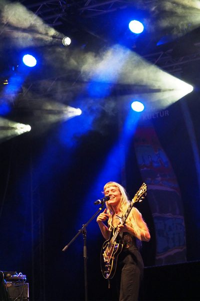 Rudolstadt-Festival 2019: Alice Phoebe Lou (Foto: Manuela Hahnebach)