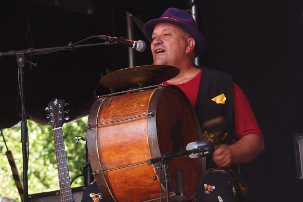 Rudolstadt-Festival 2019: Hudaki Village Band: Vasyl Rushchak (Foto: Andreas Kuhrt)