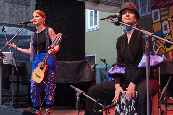 Rudolstadt-Festival 2019: Fémina: Sofía und Clara Trucco (Foto: Andreas Kuhrt)