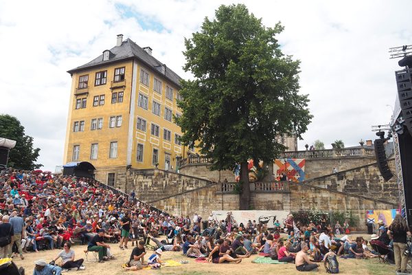 Rudolstadt-Festival 2019: Burgterrasse (Foto: Andreas Kuhrt)